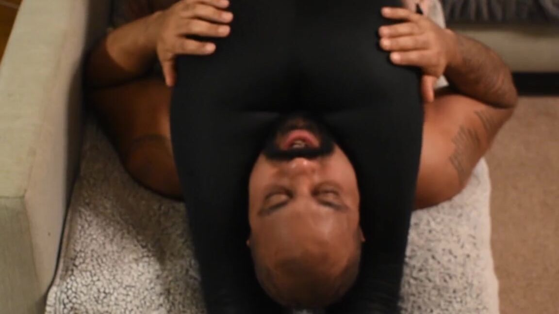 Goddessbbgrl Onlyfans You Know What I Love Squeezing Biggestbrat59 S Head Until He Taps Out Then Refusing To Let Go Unti