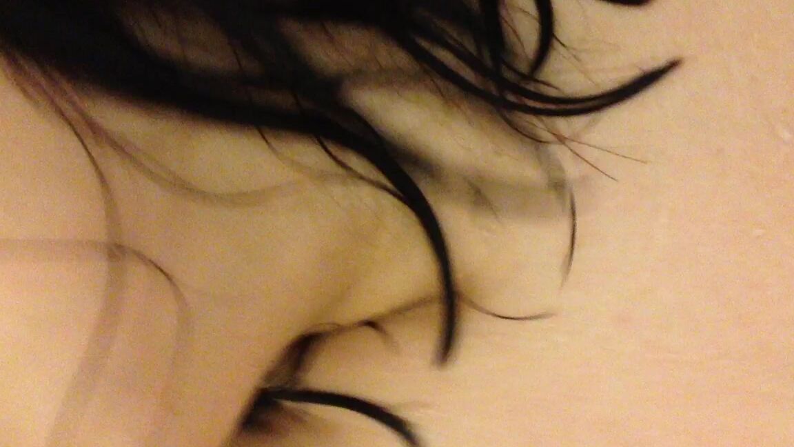 Missbustylatina Shower Masturbation