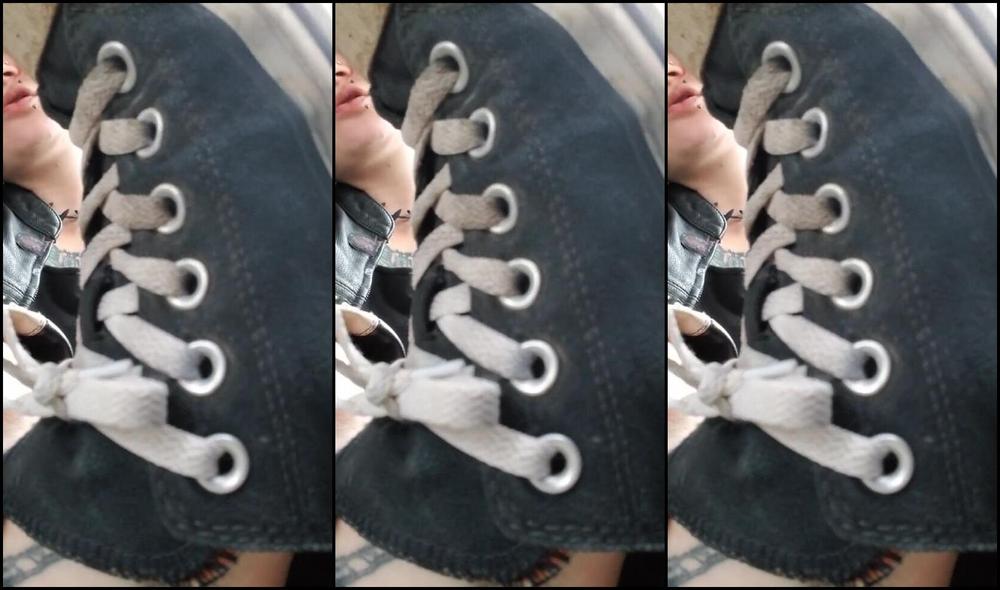 Sweaty Workout Barefeet_QueenFB PornHub