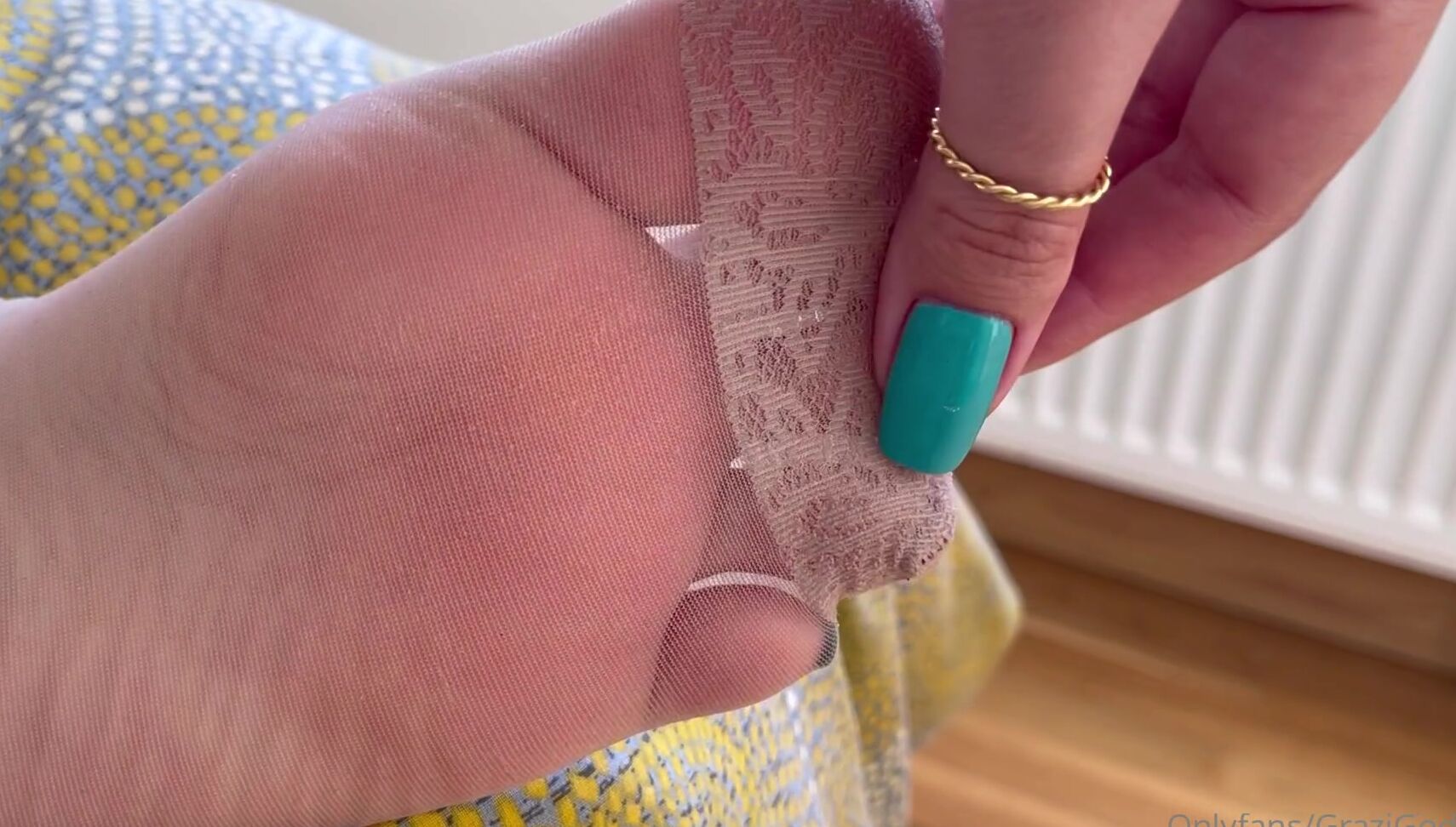 Grazigoddess I Ve Been Wearing This Nylon Sock For Days It Really Has Footjobs And Today I M Going To