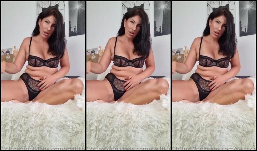 Swift Kiss Nicknamed Swiftkiss Onlyfans And Something For My Bare Feet Fans