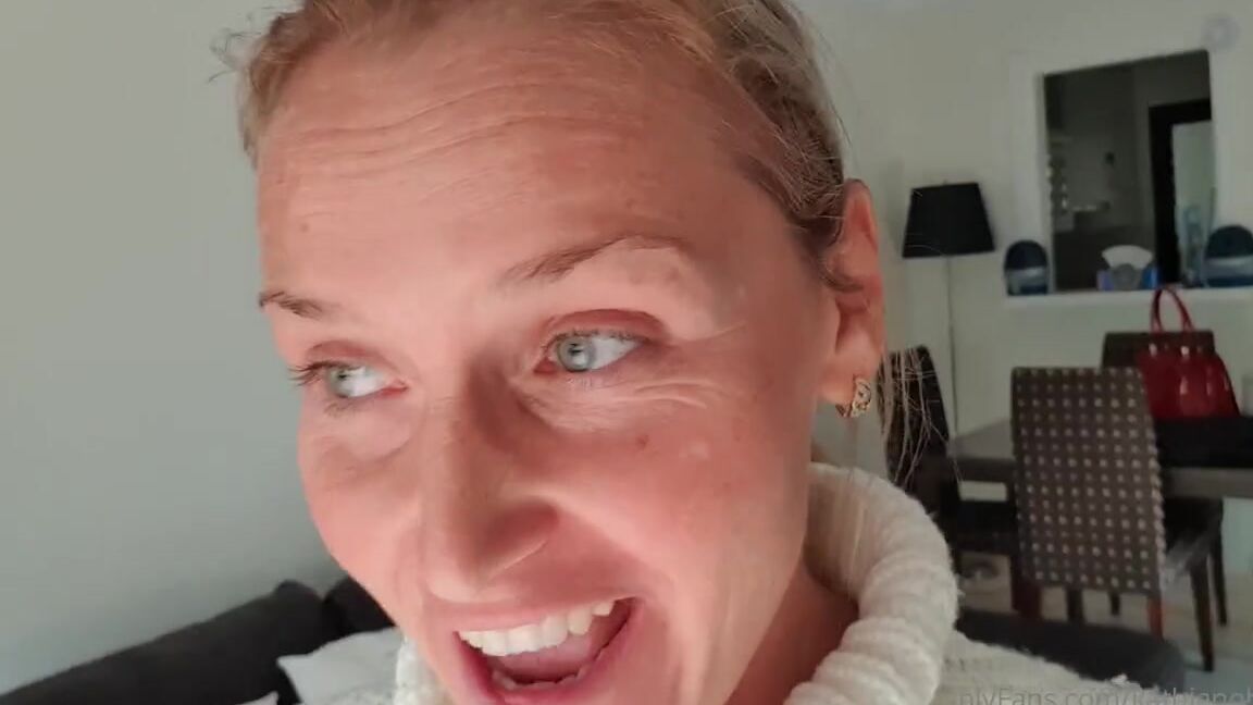 Kathianobilixx Findom 10 22 2021 Onlyfans Video Just Arrived To My Spanish Home Thank You So Much My Dears For All The Wishes