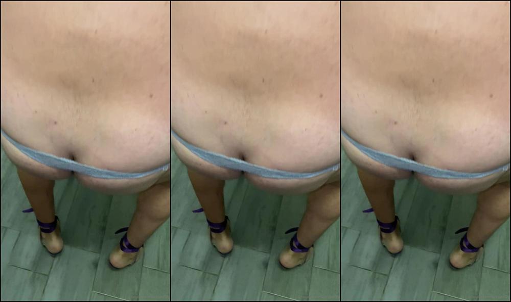 Mistress Gaia Cazzetto In Culo E Segregato