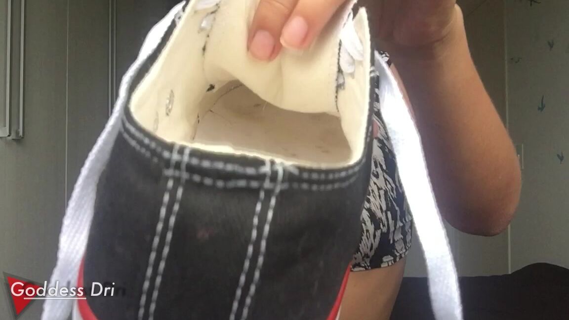 "GoddessDri" femdom pov, foot smelling, humiliation, smell fetish, verbal humiliation Smell it and jerk off to it manyvids