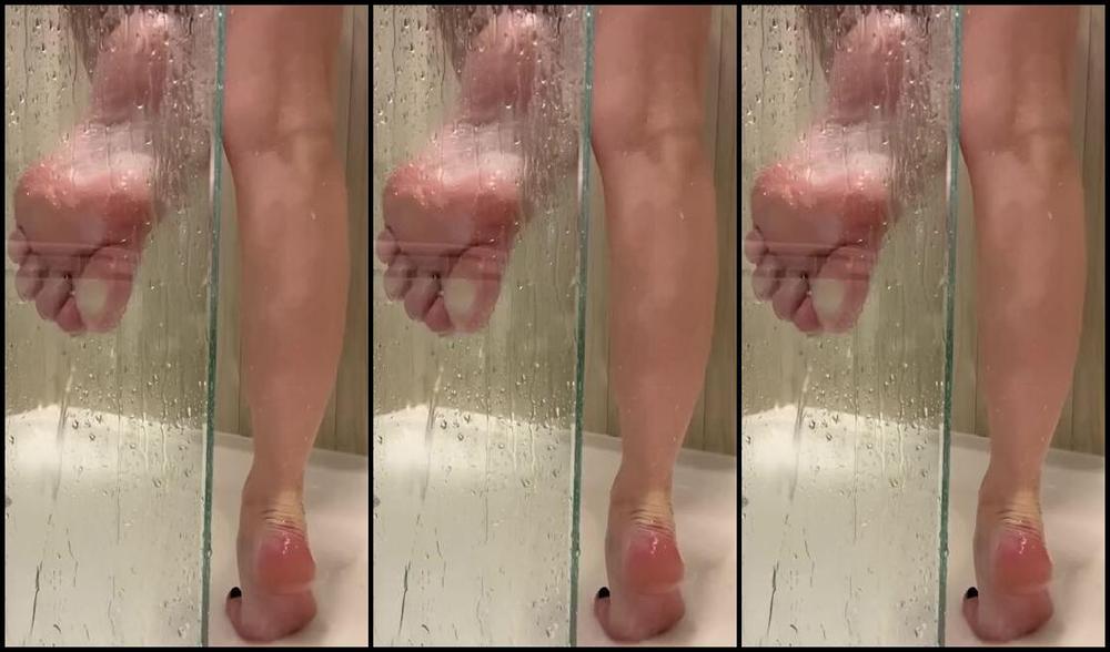 Lezlyan Nicknamed La Little Dancer Feet Onlyfans Shower Foot Play Does The Sight Of Water Running Down Off My Feet Make You