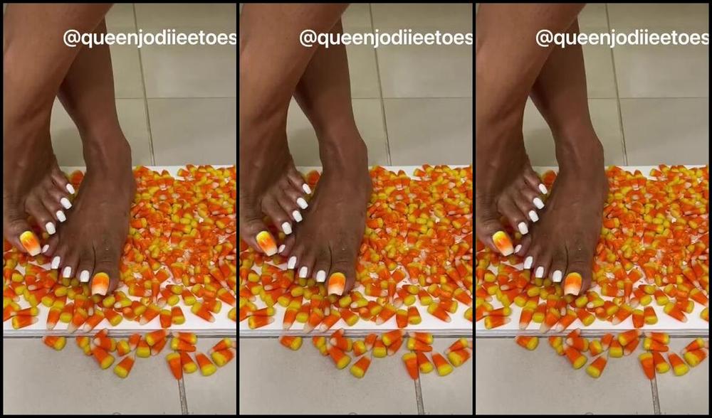 Queenjodiieetoes Aka Prettyfeetonly1800 Onlyfans I Know You Crushing On These Toes So Let Me Crush This Candy Corn For You