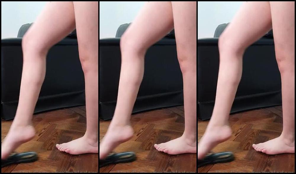 Mel Demie Nicknamed Meledemie Onlyfans At First With Flip Flops