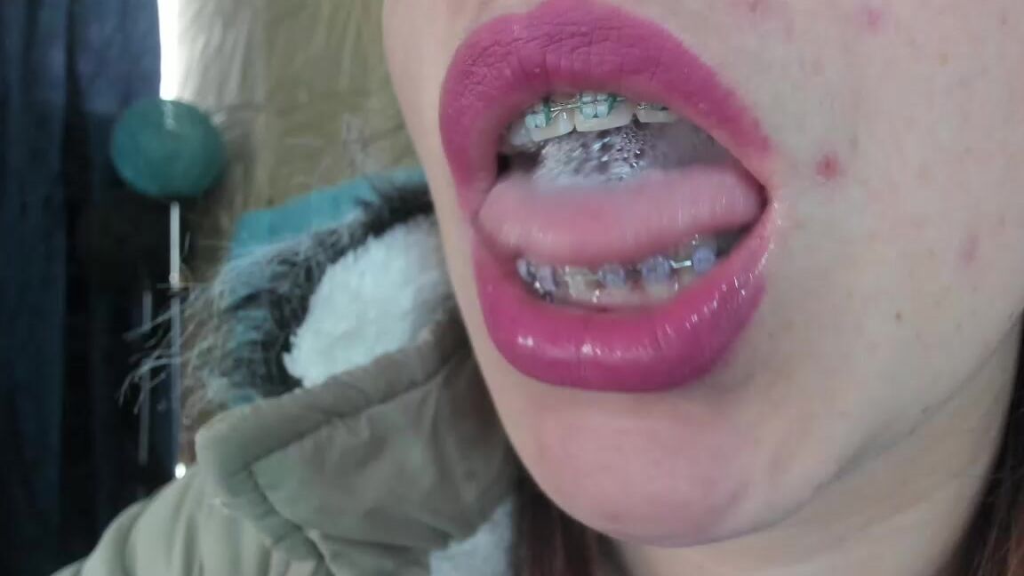 "Coconutsex" drool, milf, roughsex, sloppy, swallowingdrooling tongue fetish manyvids