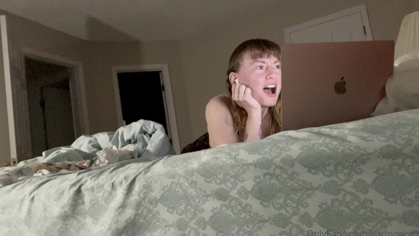 Cathyreisenwitz 2529504378 07 21 2022 Just A Lil Video Of Me Masturbating To The Video The Prince Of Persia Sent Me Of Him Masturbating