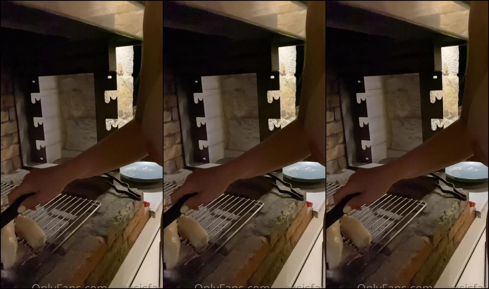 Alexsisfaye Ai Vrea Sa Iti Gatesc Would You Want Me To Cook For You