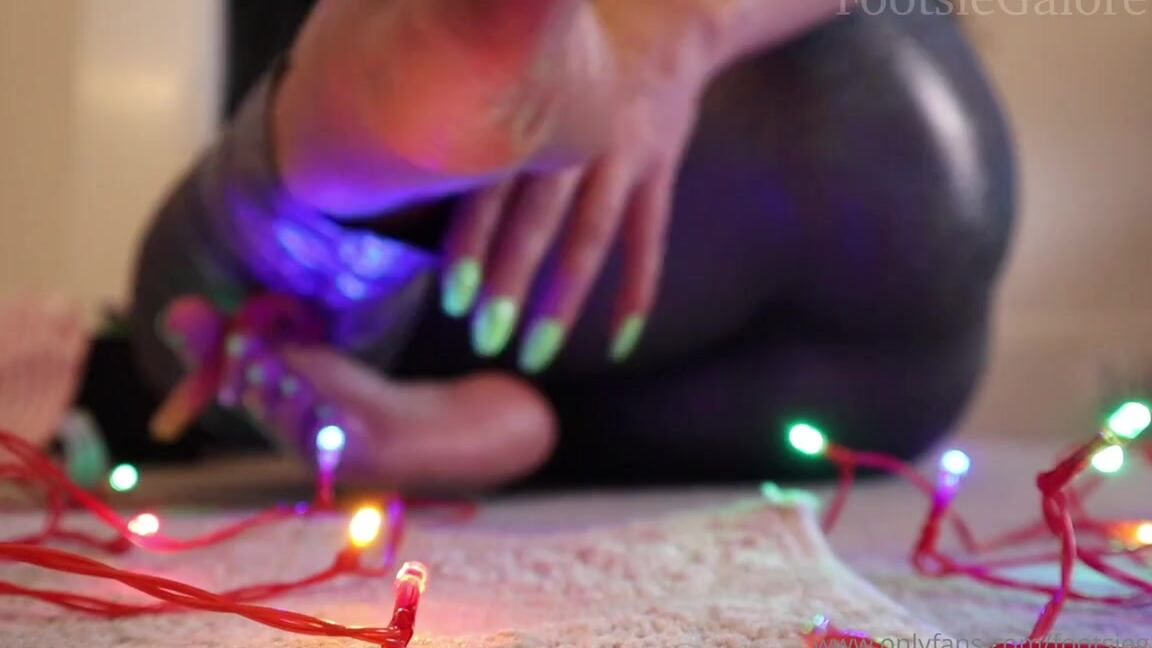 Footsiegalore Onlyfans Sweet Treat Sunday You Know How Tasty I M Looking Right