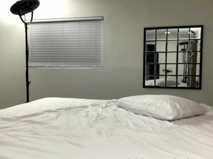 Nybisexcouple Onlyfans Stream Started At 11212022 0850 Y