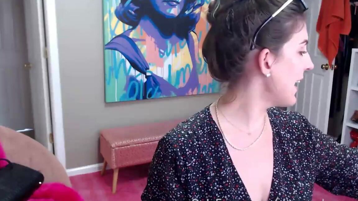 Ms Tomorrow Nicknamed Dommetomorrow Onlyfans Stream Started At 08092022 0630 Pm A Gift