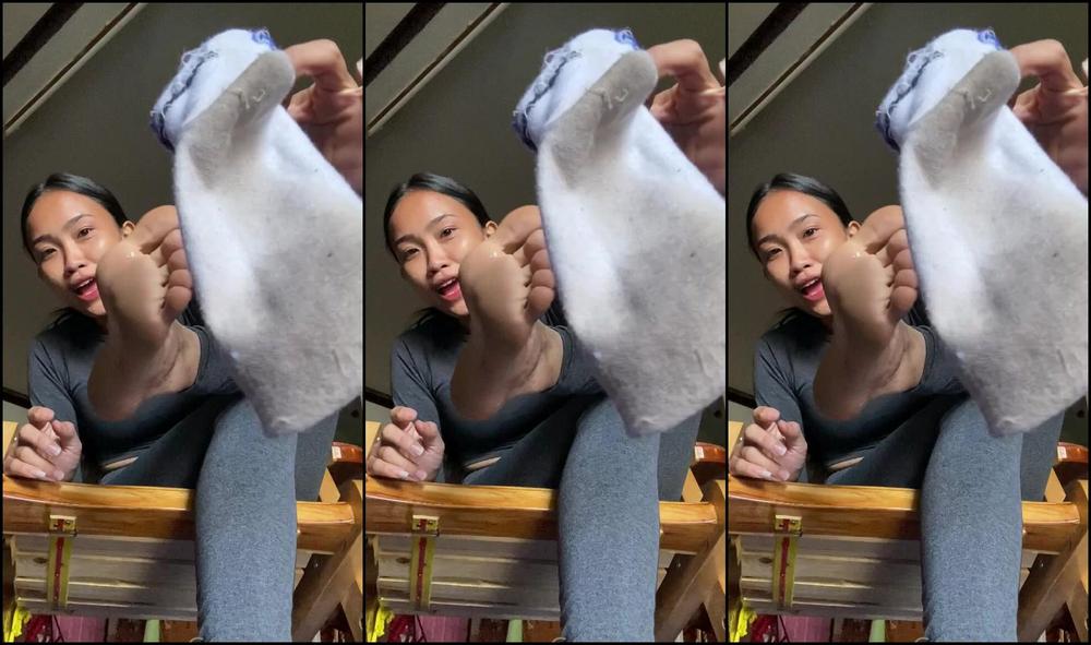 Goddessnutty Rotten Socks And Smelly Soles