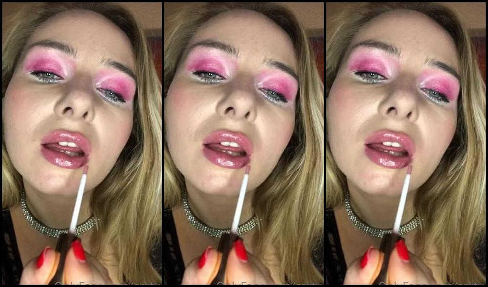 Cartyti Onlyfans Exclusive Video Only For My Onlyfans Subscribers Hot Lips Tease Kisses Tongue Play Enjoyp