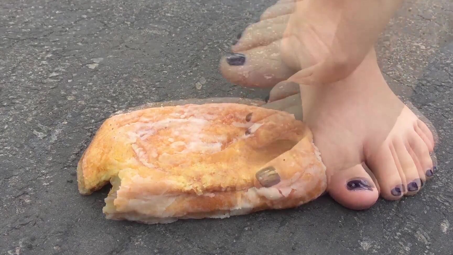 You Need Nyx New Video Watch These Dirtyfeet Smash And Destroy Cupcakes Sploshing