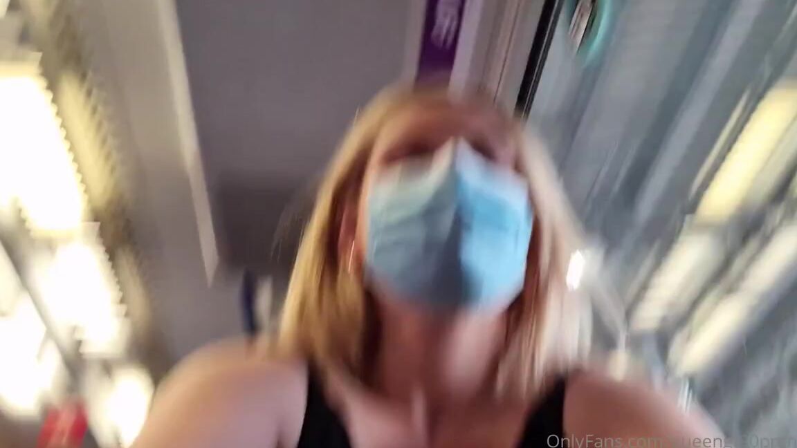 The Foot Queen Of England Aka Queengf90Premium Onlyfans Almost Caught