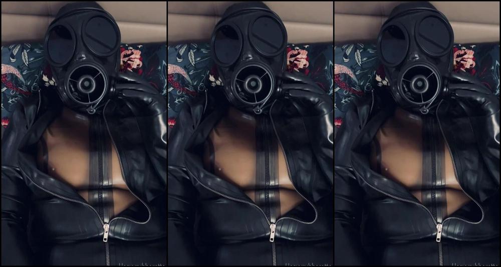 heavyrubberette-17-01-2022-2324863266-we-like-paul-what-about-you