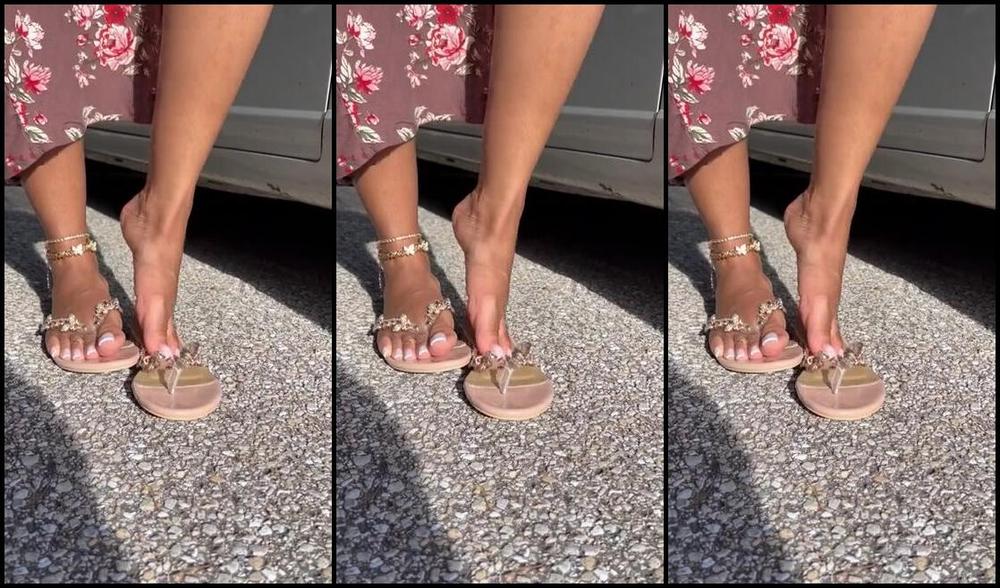 Queenjodiieetoes Aka Prettyfeetonly1800 Onlyfans It S A Nice Day To Have Out