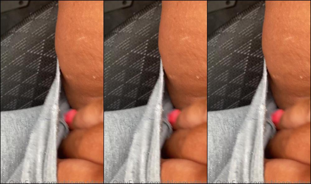 Chloemadison I Was Getting So Horny While Out Running Errands I Couldn T Help But Touch Myself Maybe