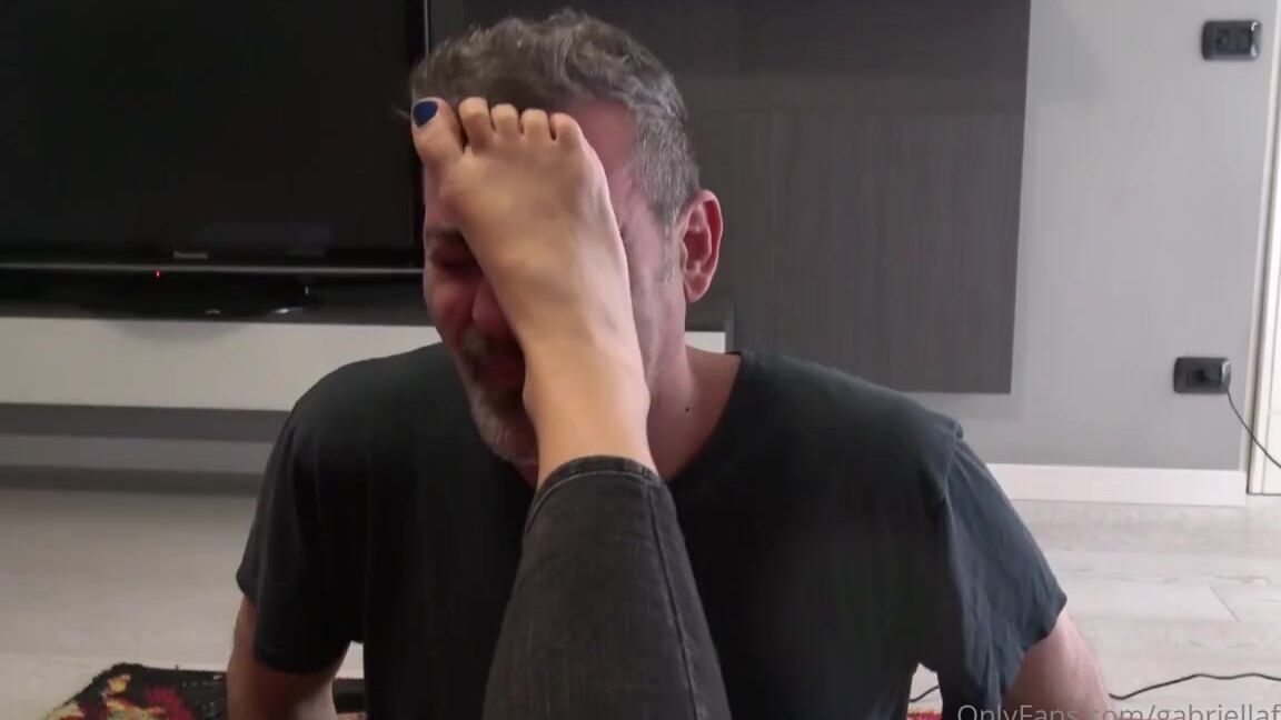 Goddess Gabriella Aka Gabriellafetish Onlyfans My Slaves Face Is So Ugly But Is Good For One Thing I Love To Massage My Feet On It