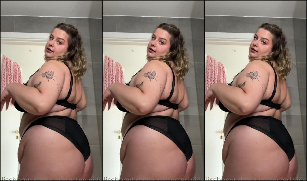 Alissbonyt 2944381555 07 16 2023 Trying To Look Cute For You