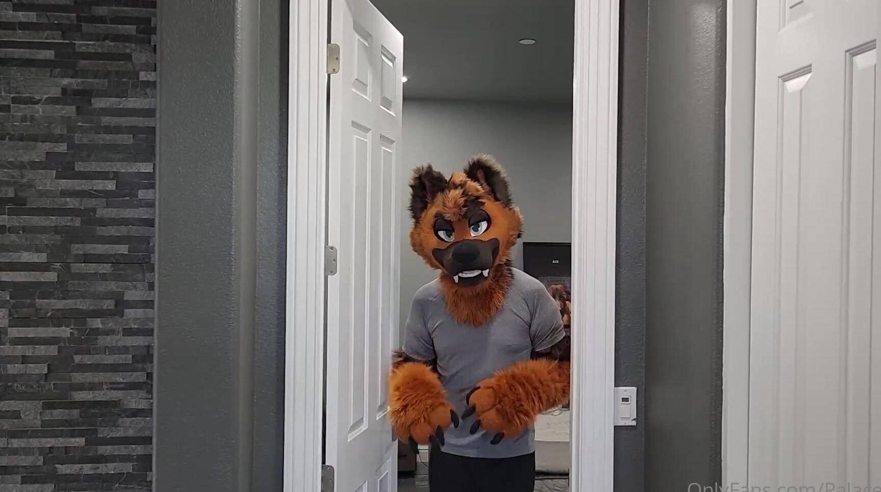 Palacewolf 453828389 Step Shep What Are You Doing Full 7 Minute Video Comes 01 34985Aca 5602 4Cf5 9F81 24B15Aeb669B