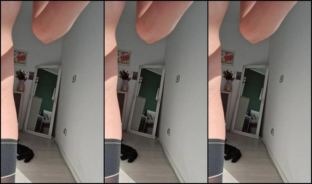 Atomicbrunette18 729