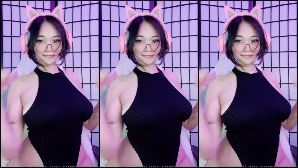 Meikoui 2048489767 03 07 2021 A Quick Vid For Today Cause Why Not Wanted To Make This Right After My Stream