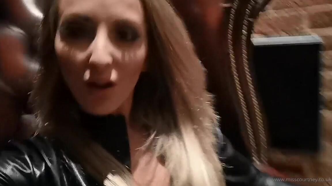 Misscourtneym Onlyfans A Day Of Spitting It Seems Tp