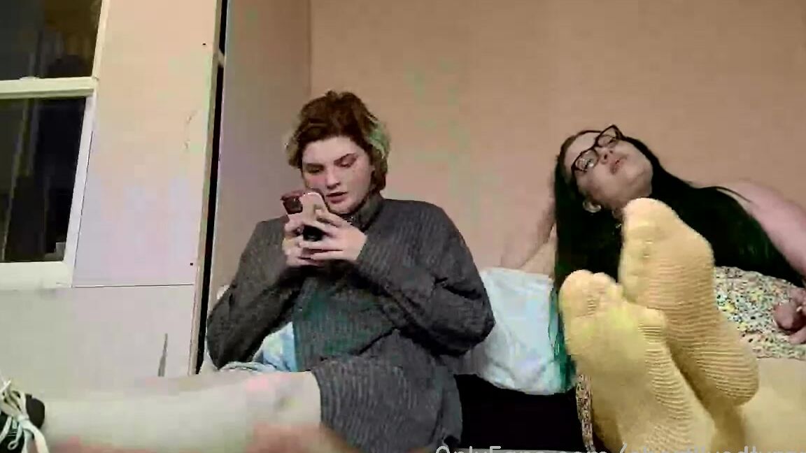 Shortlivedtyranny Stream Started At Am Riotv Sweaty Feet Reveal