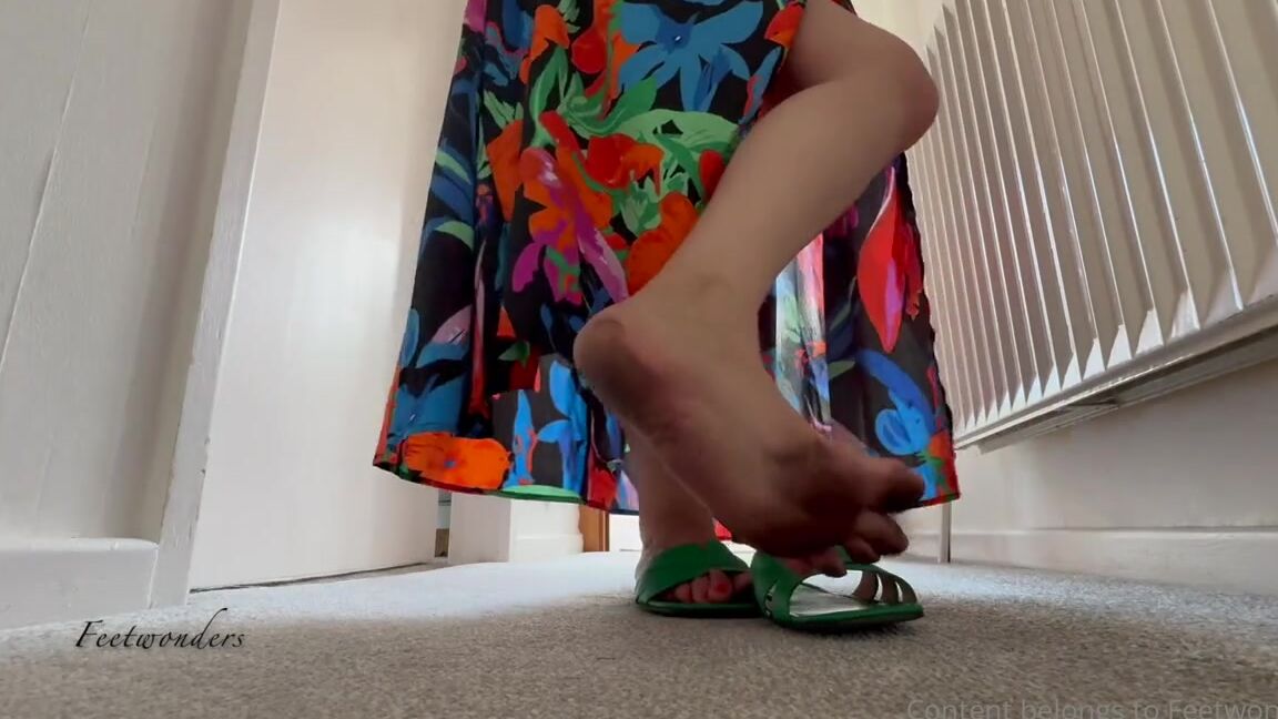 Feetwonders 07 10 2024 Onlyfans Video Would You Be My Door Matp