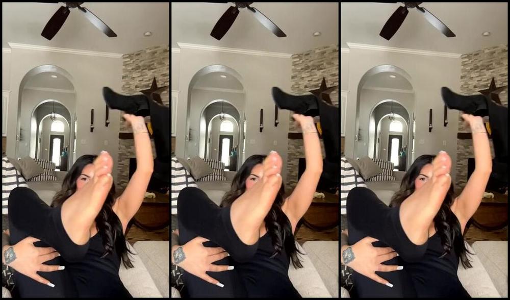 Queen Olivia Nicknamed Playwitholivia 01 09 2025 Onlyfans Video Leaked Playwitholivia 13205