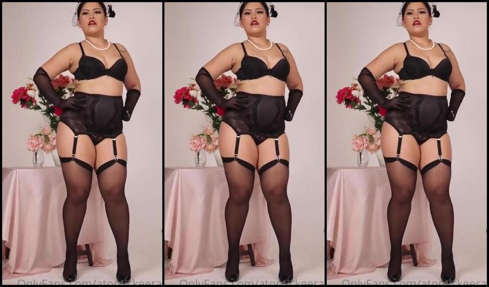 Atomickeerati Onlyfans Time For The Show So