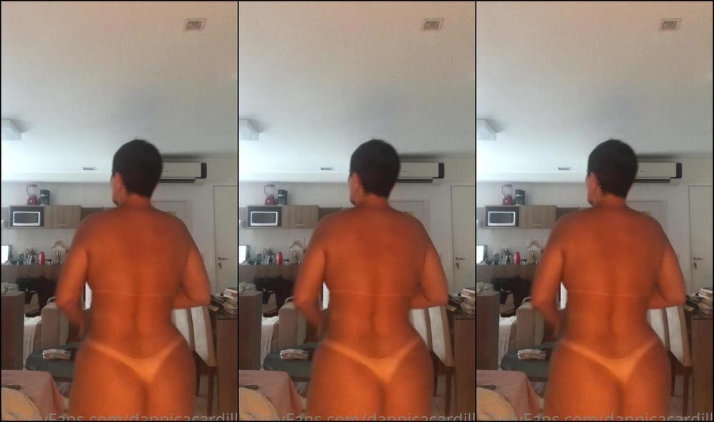 Dannicacardillo 2672141463 11 08 2022 Estou Emagrecendo Neste V Deo Me Arrumando Para Academia Vis Vel A Mudan A Em Sil Ncio Vou Identificando