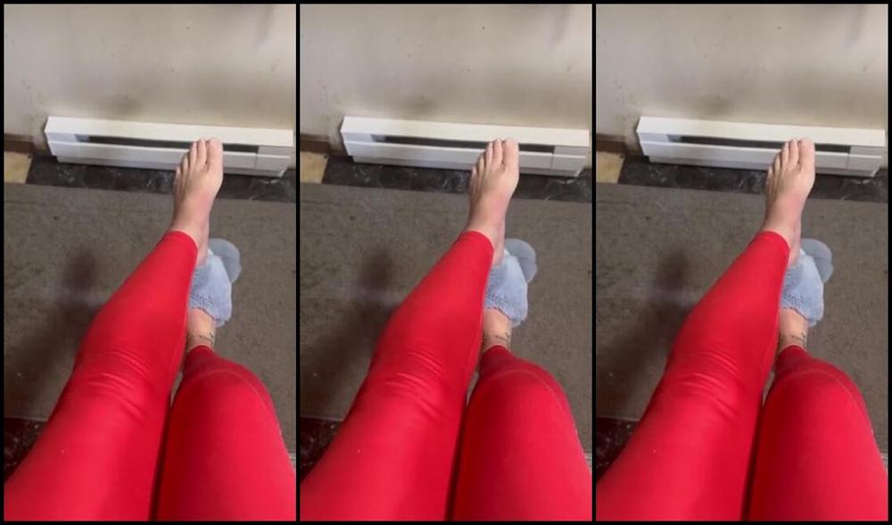 Soldmysolesforink Nicknamed Soldmysolesforink 02 21 2024 Onlyfans Video Happy Stanky Soles Hump Day Do You See Those Prints Its Only Been About A Month