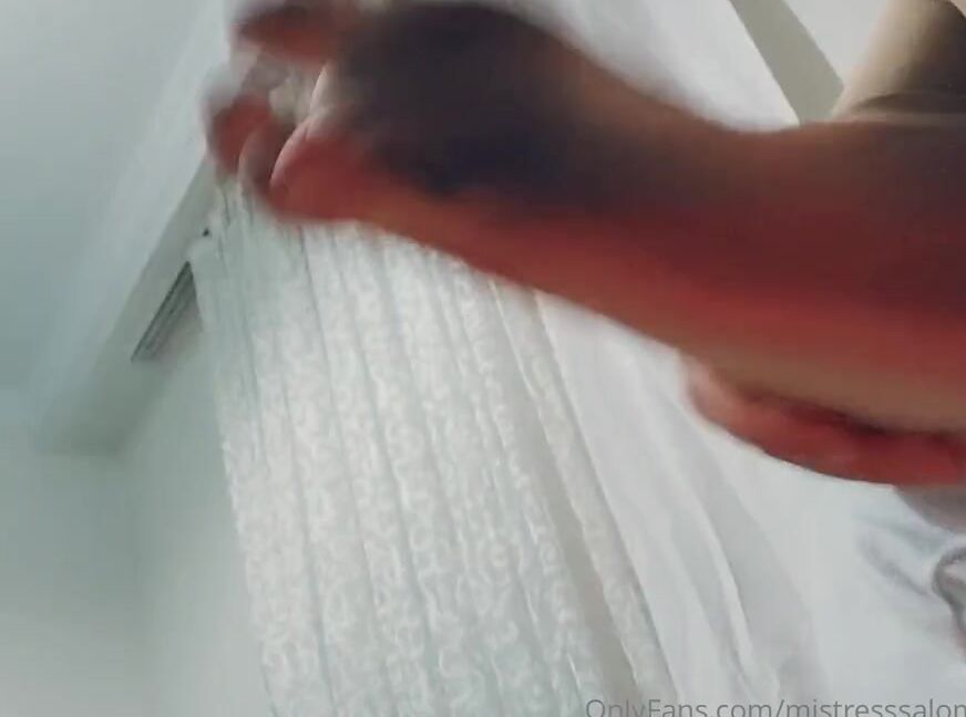 Queen Salome Onlyfans Simsiyah Olmu Tabanlarma Klem Kpeim Olarak Hizmet Etmeye Hazr Msnp