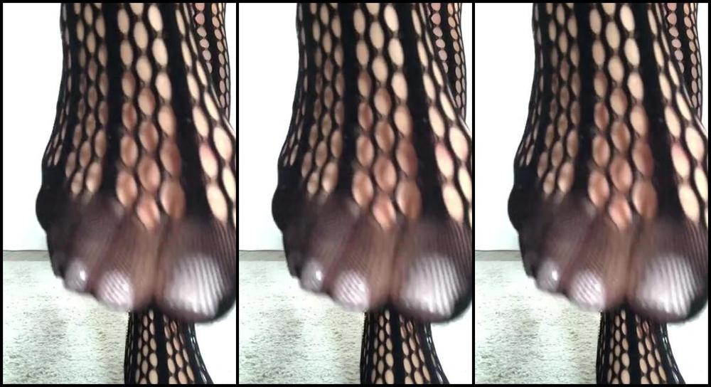 Megyfeet Foot Fetish 11 25 2022 Onlyfans Video Pour Les Amoureux De Pieds En Collants Resilles