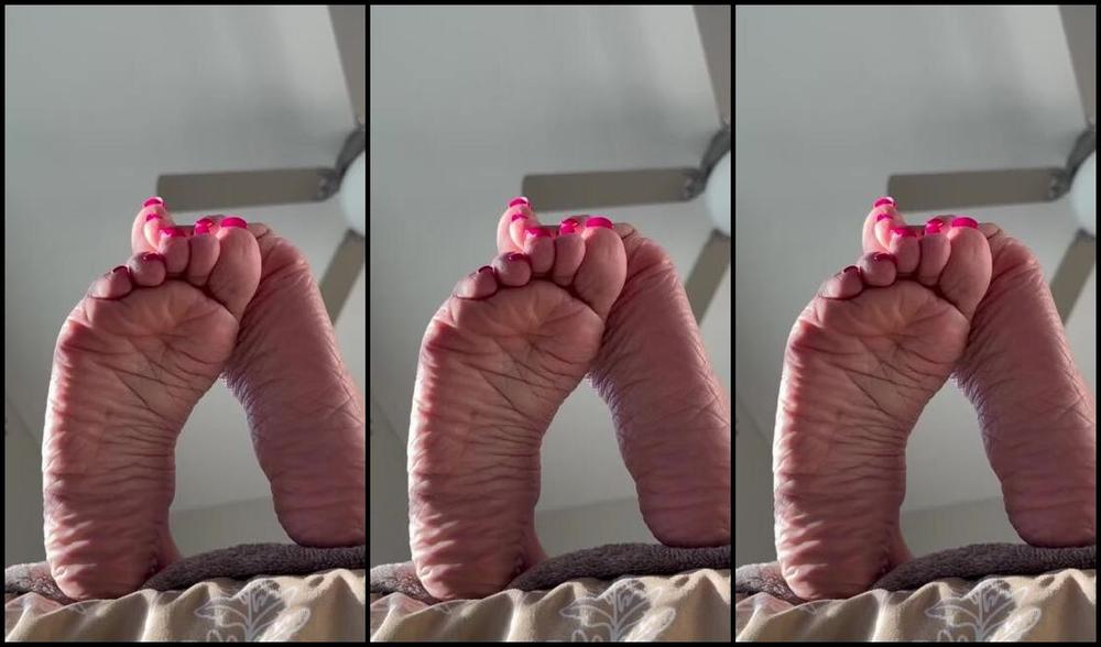 Deedeericanfeet 05 29 2024 Onlyfans Video Gm So Heres Another View In Cinematic With The Iphone 15 Pro Max