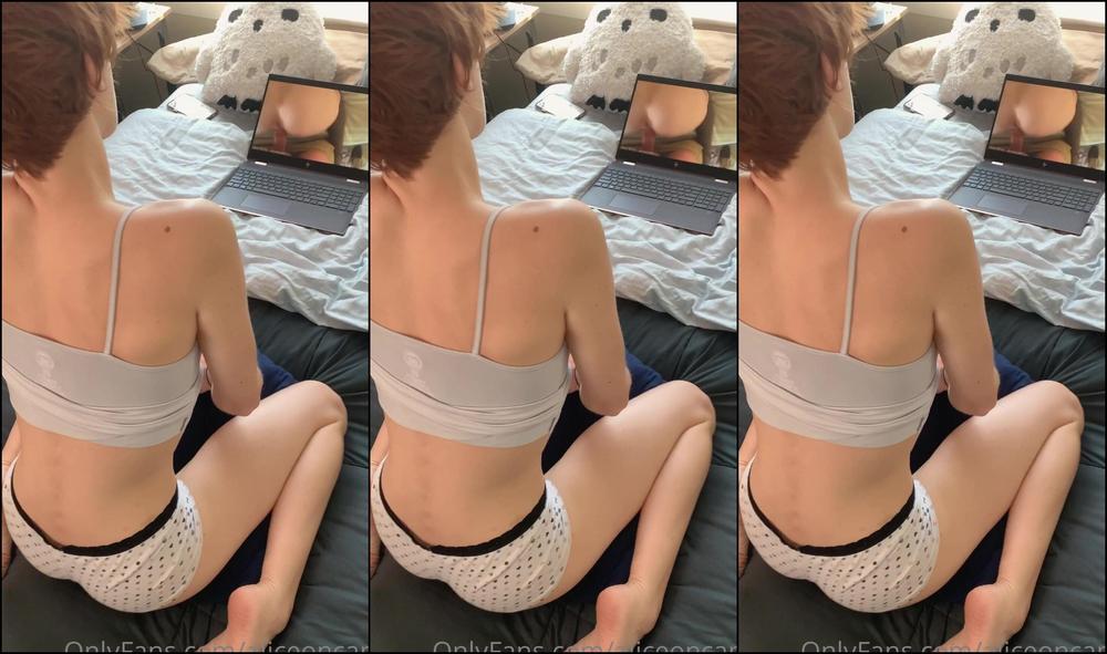 aliceoncam-06-01-2021-606041943-i-love-when-we-walk-in-on-each-other-