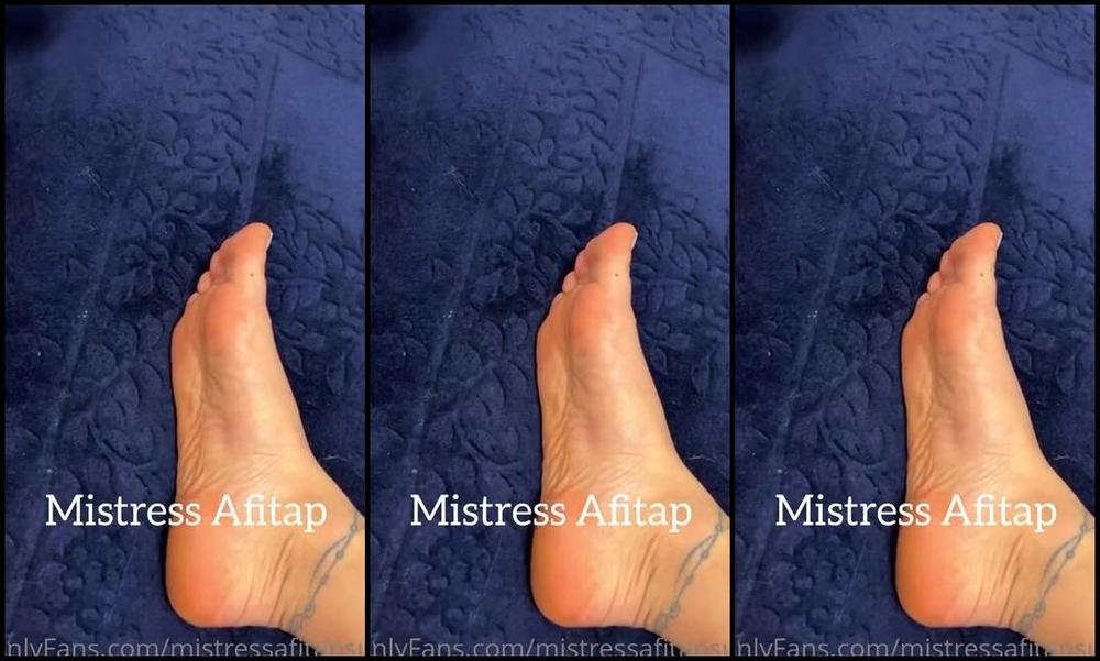 Onlyfans Model Mistress Afitap Aka Mistressafitapsultansweaty Slippers Nd Smelly Socks