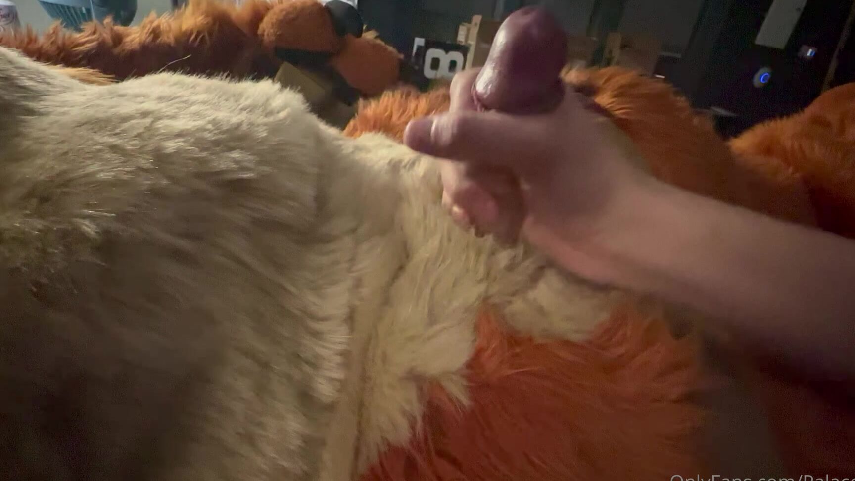 Palacewolf 478675475 Helpinh My Big Shep Rub One Out 01 D60E42C0 55B7 4E40 9C99 34Fa09353C32