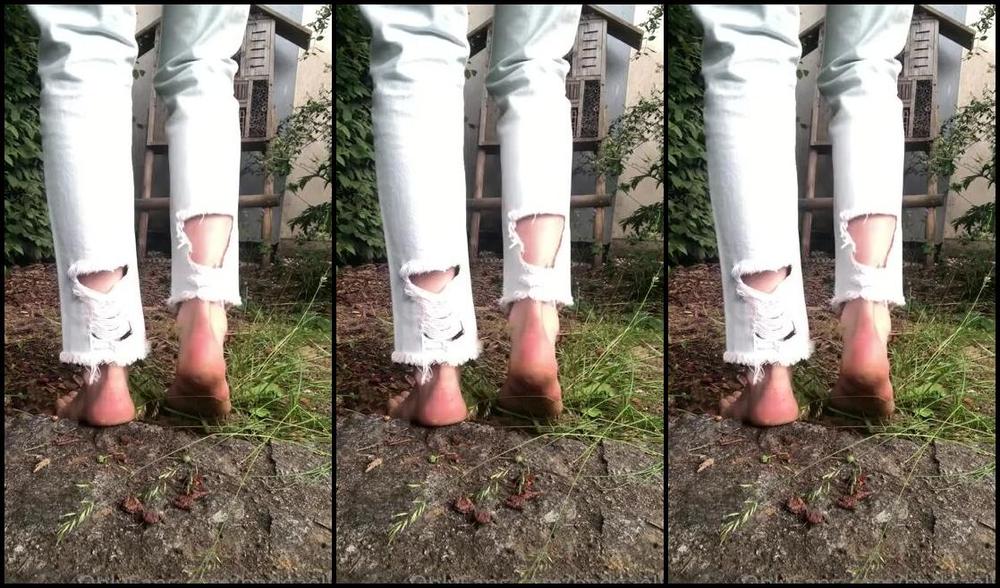 Goddessgaelle Nicknamed Badgaelle Onlyfans Viens Nettoyer Mes Pieds Sales