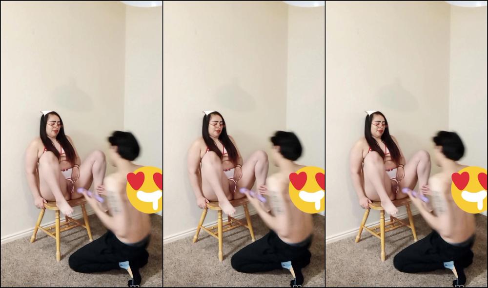 Bee Main Patient Gets A Taste Of Doctor Medicine Only Johnny