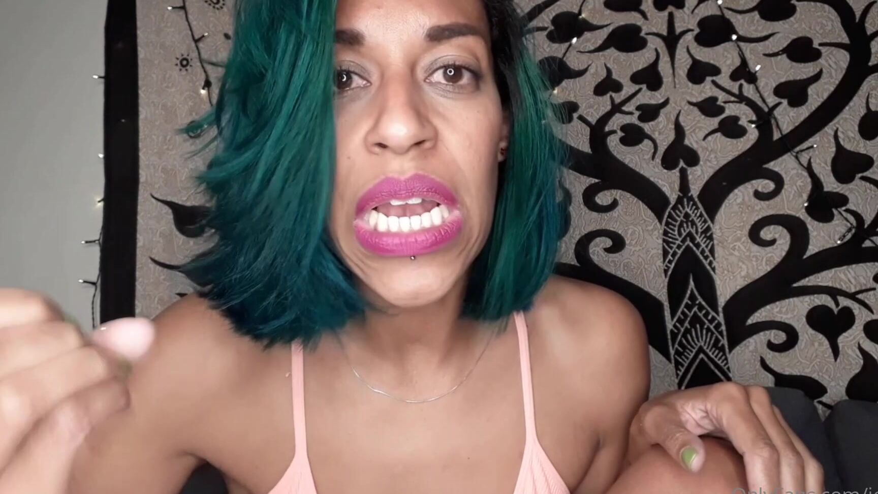 Gtsgoldenlace Femdomme Joi I Need My Feed