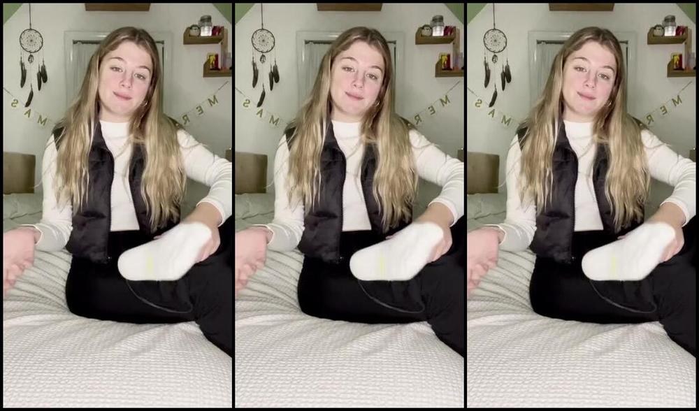 Goddessophelia Onlyfans Shopping Made My Feet Hurt I Need A Massage From Your Hands And Your Tongue