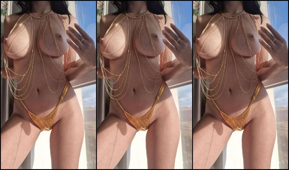 Atomicbrunette18 395