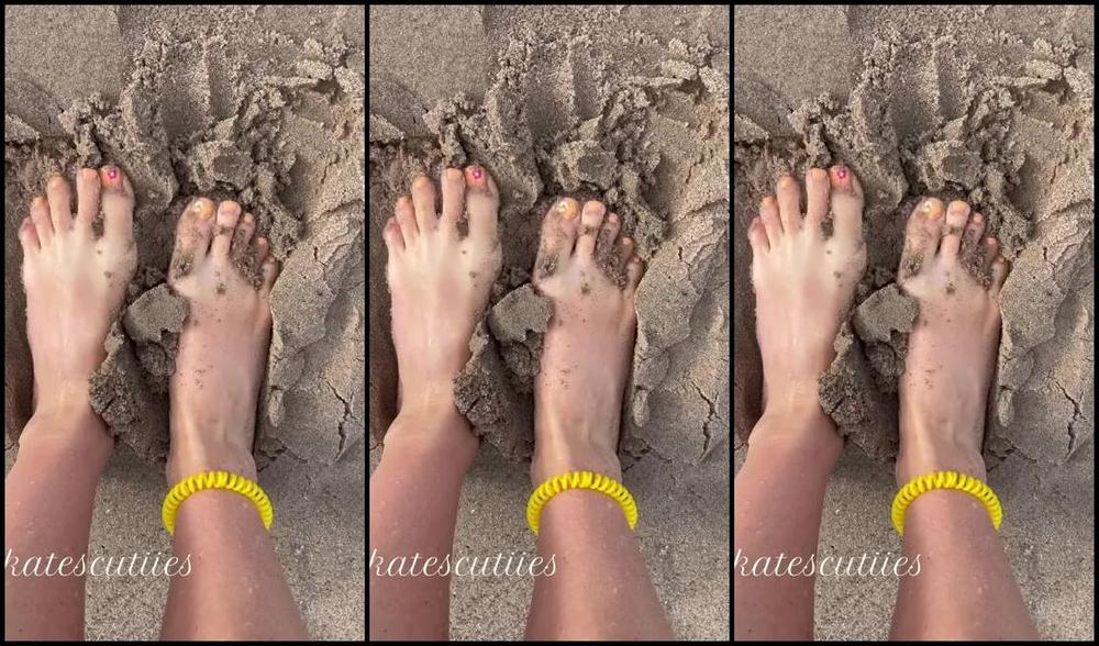Goddess Kate Aka Katescutiies 07 05 2024 Onlyfans Video Feet In The Sand