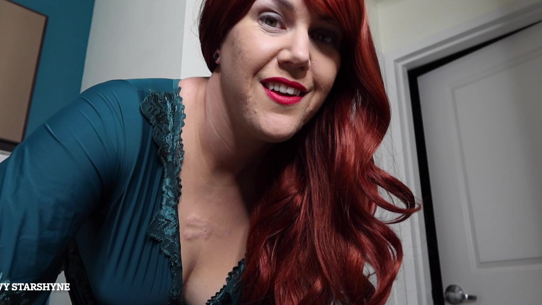 Ivystarshyne Tiny Co Worker Toy