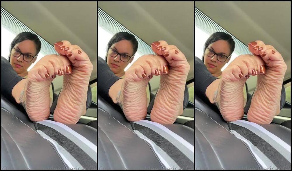 Deedeericanfeet Onlyfans Mmm Some Car Soles